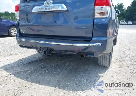 2013 Toyota 4Runner Limited z USA, uszkodzony, nr VIN JTEZU5JR1D5057107